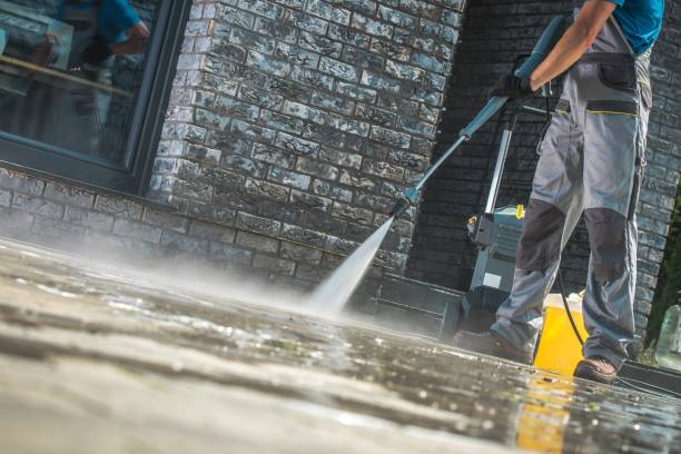 Best Oil Spill Cleanup  in Poinciana, FL