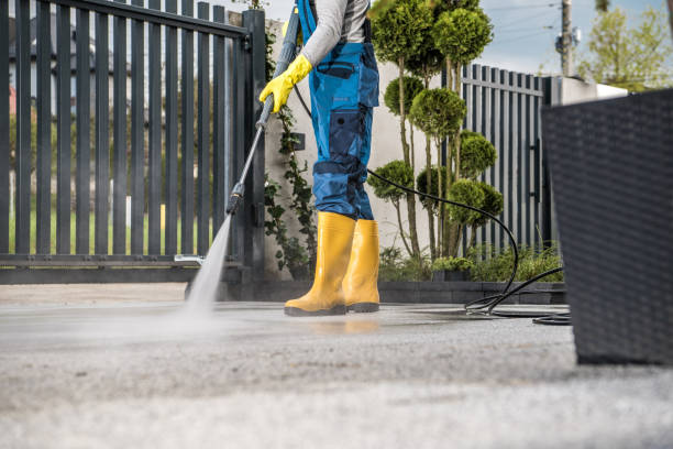 Best Parking Lot and Garage Cleaning  in Poinciana, FL